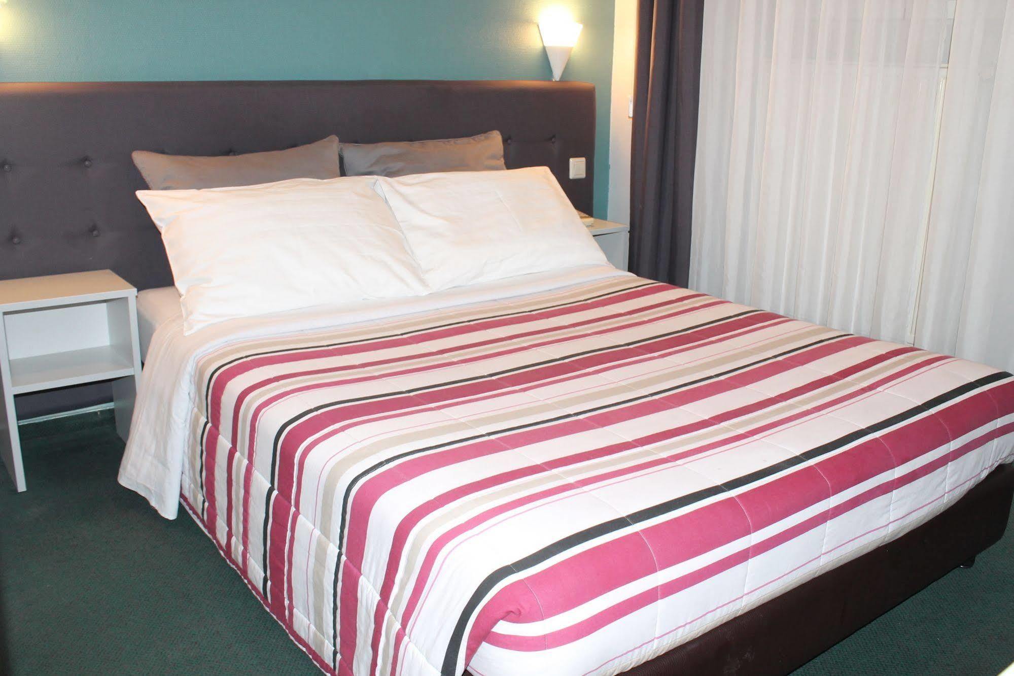 Yasha Hotel Luxembourg Ngoại thất bức ảnh