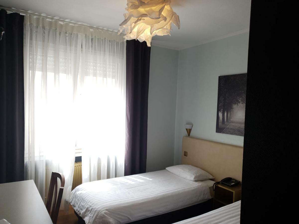 Yasha Hotel Luxembourg Ngoại thất bức ảnh